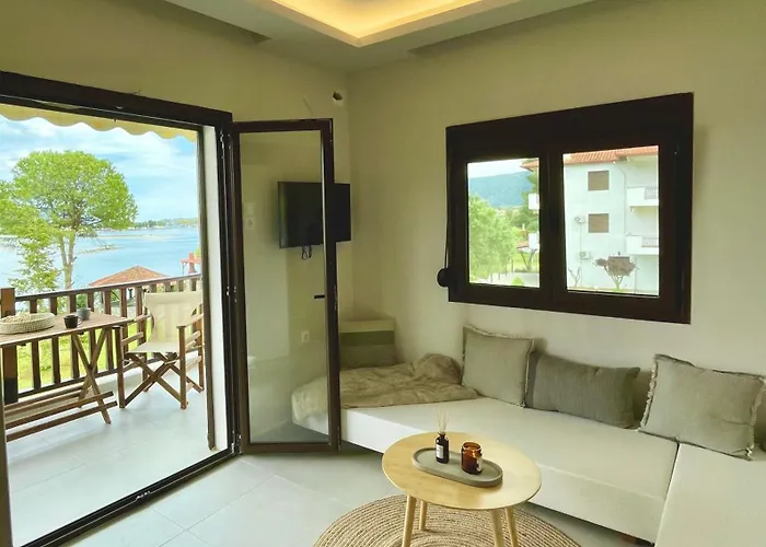 Bay Leaves Vourvourou