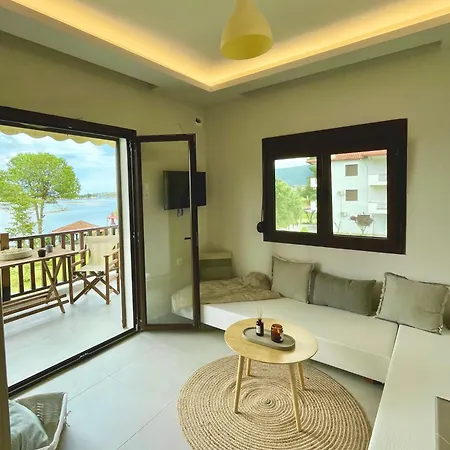 Bay Leaves فوروفورو